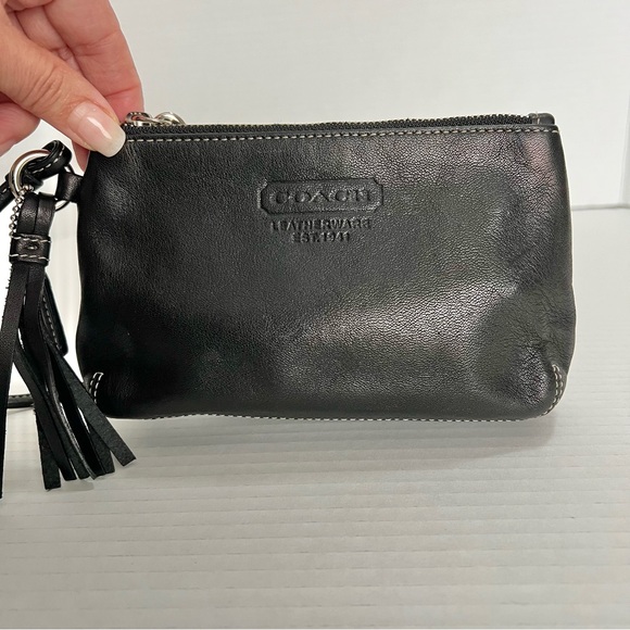 Coach Black Leather Classic & Chic Wristlet with Tassel - Picture 1 of 14